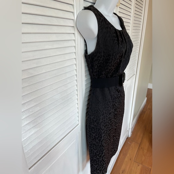 Worthington Black Sleeveless Belted Dress LBD Size 8 - Picture 3 of 9